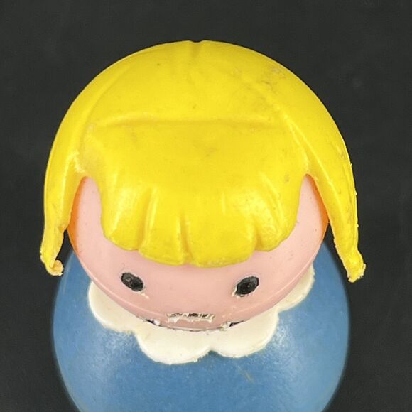 Vintage Fisher Price little people wood blue girl yellow/blond hair/pigtails - Picture 10 of 12